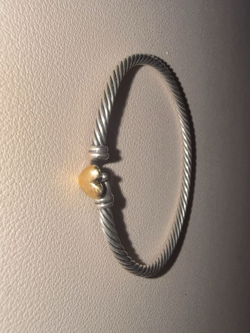 David Yurman Classic Cable Heart Station Bracelet – Sterling Silver & 18K Gold - Picture 3 of 4